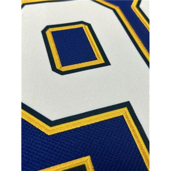 NWT Multiple Sizes Wayne Gretzky St. Louis Blues #99 Rare Blue Captains Jersey - Picture 3 of 5
